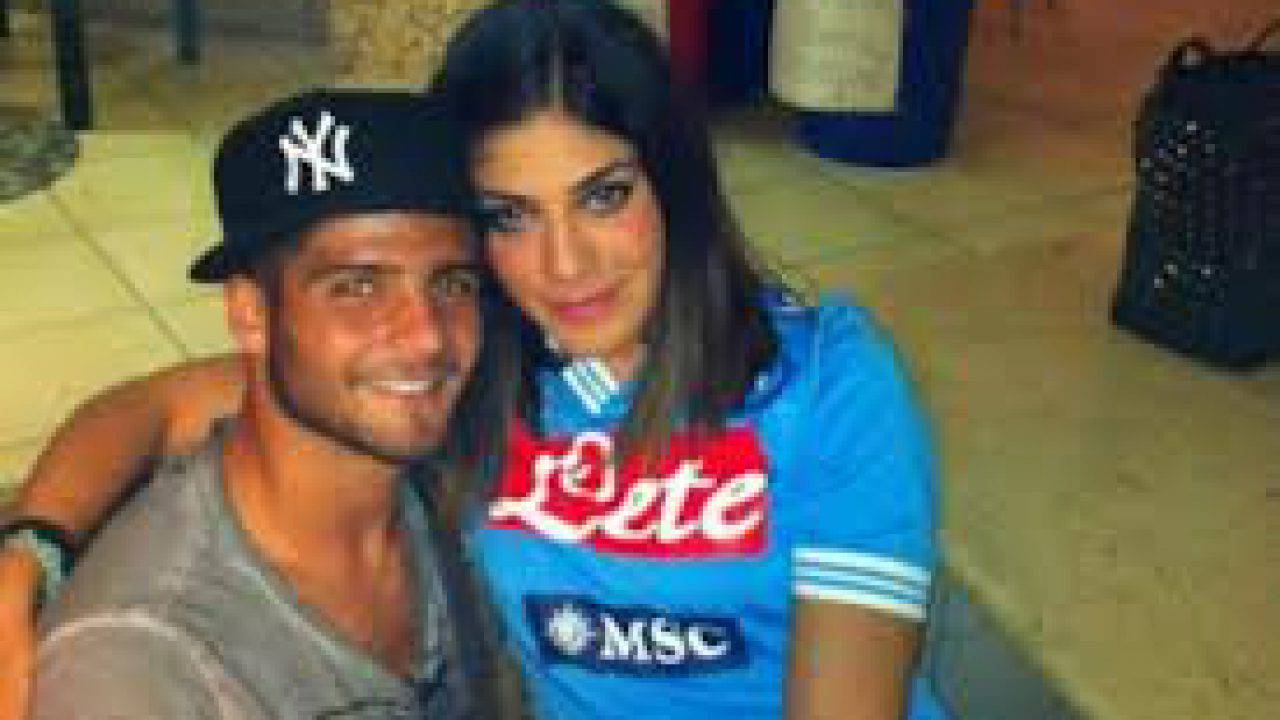 Lorenzo Insigne Sposo Testimone E Data Della Cerimonia Molto Particolari