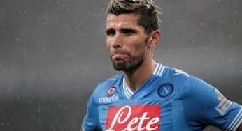 FOTO – Behrami ringrazia De Laurentiis: “Grazie per avermi permesso di far parte di questo gruppo””