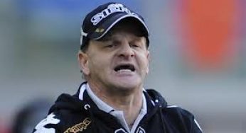 Iachini pensa alle mosse anti Napoli: difesa inedita per fermare l’attacco azzurro