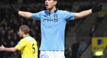 Il Napoli non aspetta Cavani: si tratta per Dzeko