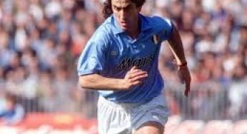 De Napoli: “Arsenal favorito, ecco il mio pronostico. Meno si parla di Scudetto e meglio è”