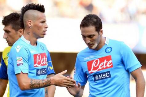 stagione.2013.2014.hamsik.higuain.napoli.515x343