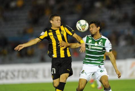 FBL-LIBERTADORES-PENAROL-SANTOSLAG