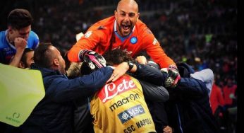 VIDEO – La Coppa Italia arriva nello spogliatoio, ecco la gioia dei calciatori