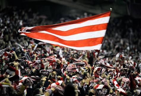 Athletic Bilbao fans celebrate their second goal