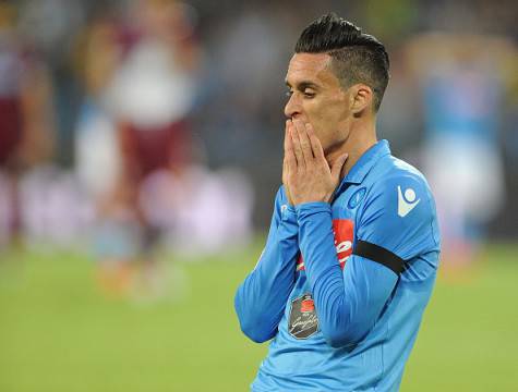 NAPLES, ITALY - MAY 31:  Napoli's player Josè Maria Callejon looks dejected during the Serie A match between SSC Napoli and SS Lazio at Stadio San Paolo on May 31, 2015 in Naples, Italy.  (Photo by Getty Images/Getty Images)