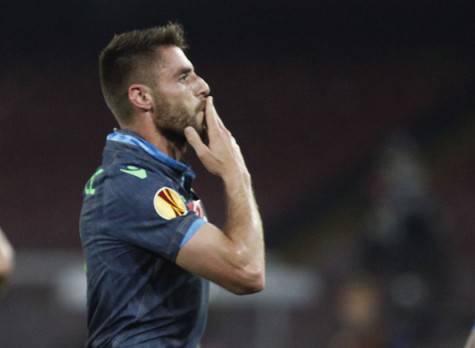 Napoli's midfielder from Spain David Lopez celebrates after scoring during the UEFA Europa League semi final first leg football match SSC Napoli vs FK Dnipro Dnipropetrovsk on May 7, 2015 at the San Paolo Stadium in Naples.AFP PHOTO / CARLO HERMANN        (Photo credit should read CARLO HERMANN/AFP/Getty Images)