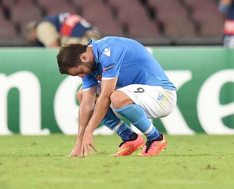 NAPLES, ITALY - AUGUST 19:  Gonzalo Higuain of Napoli after the UEFA Champions League play-off first leg between SSC Napoli and Athletic Club on August 19, 2014 in Naples, Italy.  (Photo by Giuseppe Bellini/Getty Images)
