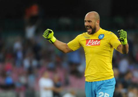 NAPLES, ITALY - 2015/09/17: Pepe Reina of Naples team during the Europa League group D match against Brugge at the San Paolo stadium in Naples. (Photo by Circo de Luca/Pacific Press/LightRocket via Getty Images)