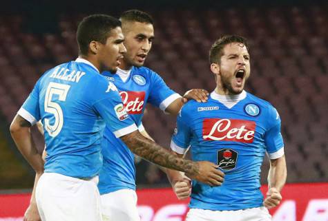 Napoli's Belgian forward Dries Mertens (R) celebrates after scoring with teammates Napoli's Algerian defender Faouzi Ghoulam (C) and Napoli's Brazilian midfielder Allan during the Italian Serie A football match SSC Napoli vs US Palermo on October 28, 2015 at the San Paolo stadium in Naples. AFP PHOTO / CARLO HERMANN (Photo credit should read CARLO HERMANN/AFP/Getty Images)