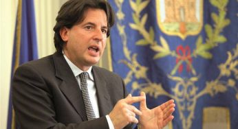 Torre Annunziata, Sindaco Starita: “Ho già parlato con De Laurentiis, stiamo cercando i terreni giusti. Coinvolti anche i paesi limitrofi”