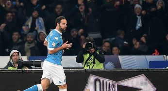 Higuain estasiato: “Ieri ho vissuto una notte magica, grazie a tutti. Uniti siamo più forti, forza Napoli”
