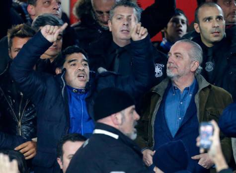 NAPLES, ITALY - FEBRUARY 12:  Diego Maradona and Aurelio De Laurentis President of Napoli cheer during the TIM Cup match between SSC Napoli and AS Roma at Stadio San Paolo on February 12, 2014 in Naples, Italy.  (Photo by Giuseppe Bellini/Getty Images)