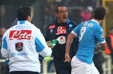 Gonzalo Higuain e Maurizio Sarri (C) (Getty Images)