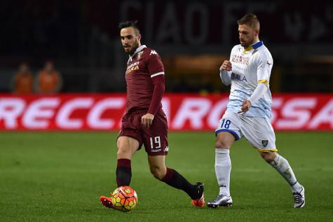 TURIN, ITALY - JANUARY 16: Nikola Maksimovic (L) of Torino FC in action against Federico Dionisi of Frosinone Calcio during the Serie A match between Torino FC and Frosinone Calcio at Stadio Olimpico di Torino on January 16, 2016 in Turin, Italy. (Photo by Valerio Pennicino/Getty Images)