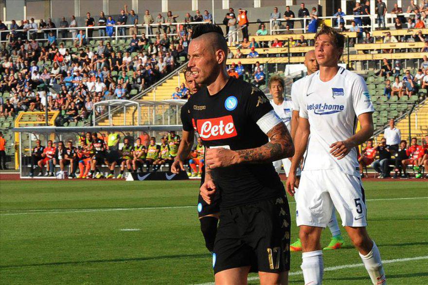 Hamsik (Italo Cuomo)