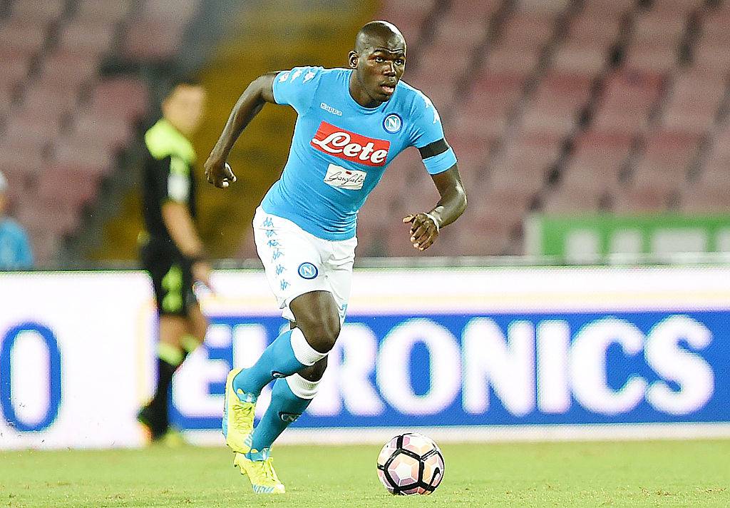 Kalidou Koulibaly in azione col Napoli ©Getty Images