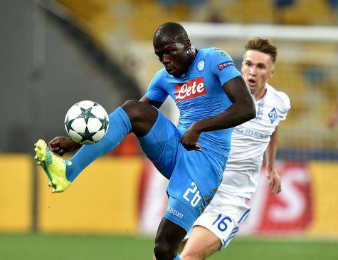 Kalidou Koulibaly in azione col Napoli ©Getty Images