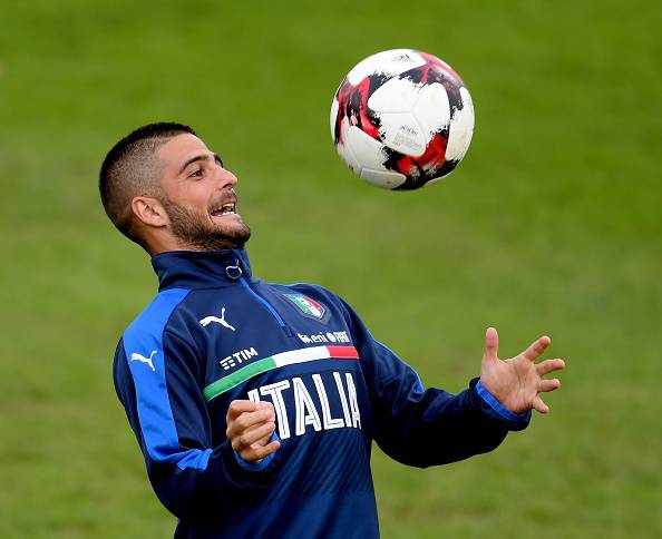 FLORENCE, ITALY - NOVEMBER 10:  Lorenzo Insigne of Italy in action during the training session at the club's training ground  at Coverciano on November 10, 2016 in Florence, Italy.  (Photo by Claudio Villa/Getty Images)