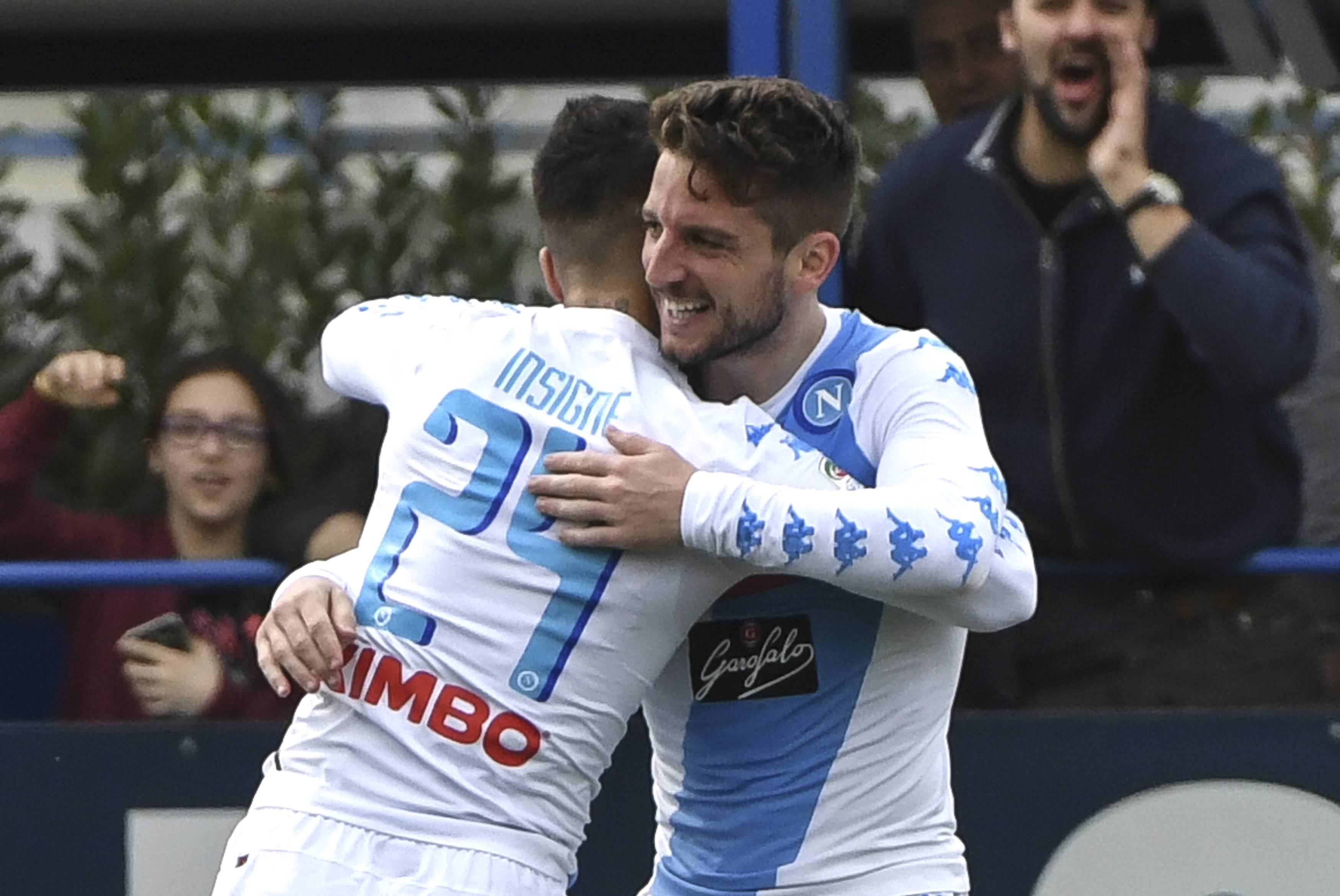 Insigne e Mertens