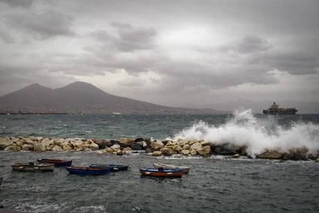 Meteo Napoli, 5 marzo 2018