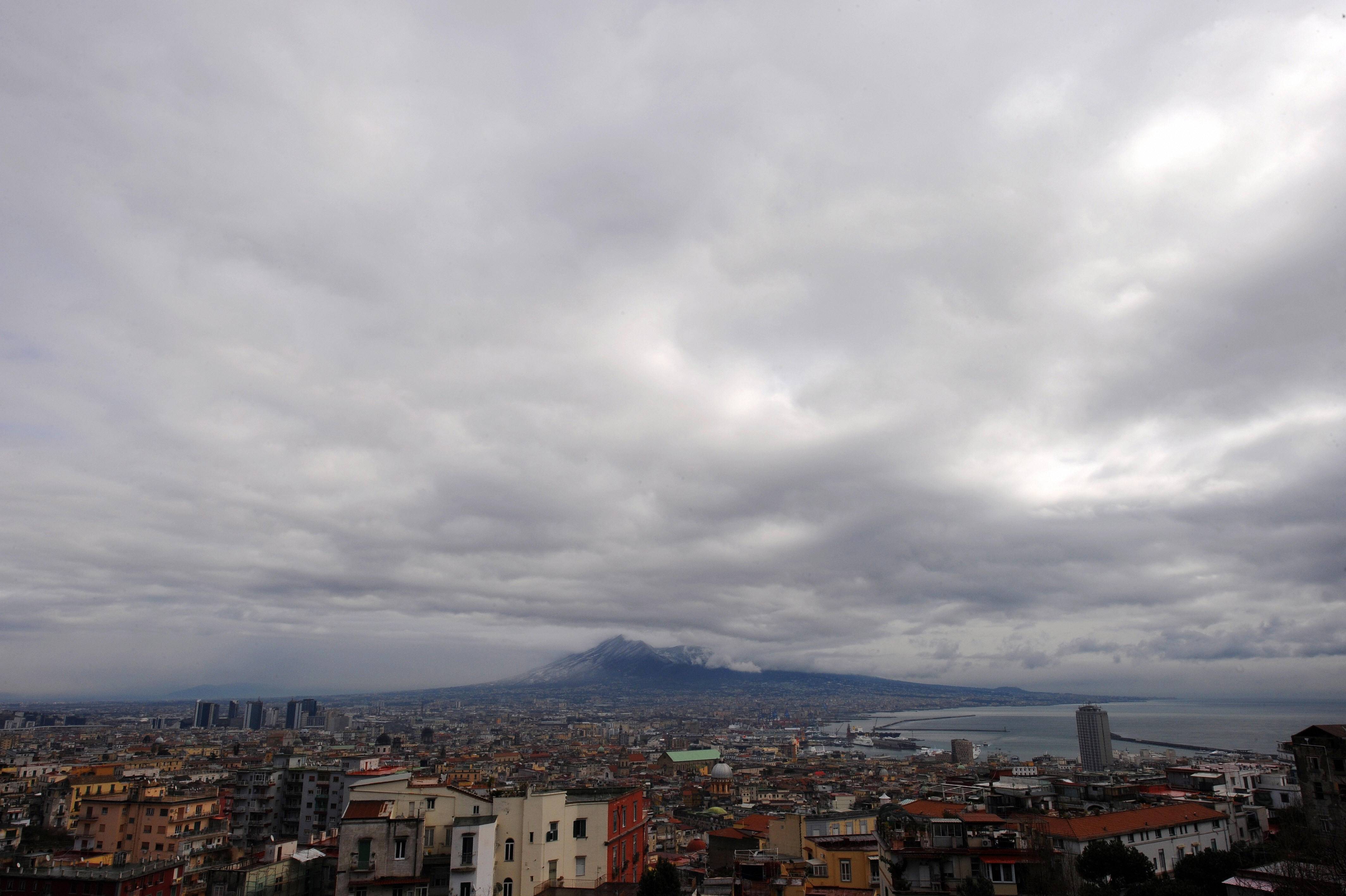 Meteo Napoli 19 aprile