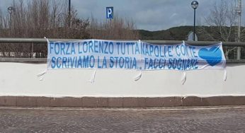 Napoli è con Insigne, striscione a Castel Volturno: “Scriviamo la storia”