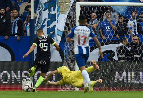 Mercato Napoli Vinicius