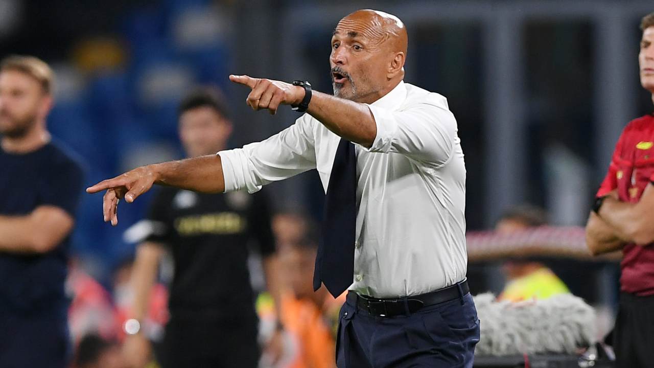 Luciano Spalletti dà indicazioni