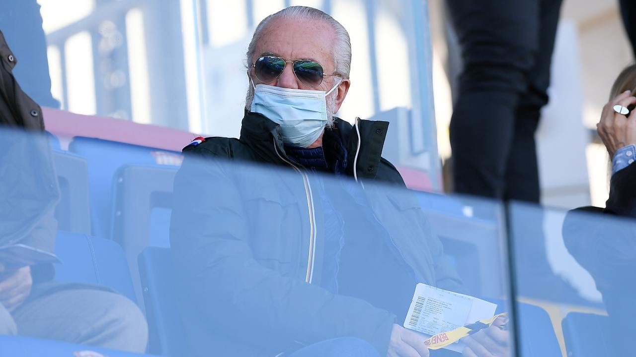 Aurelio De Laurentiis in tribuna