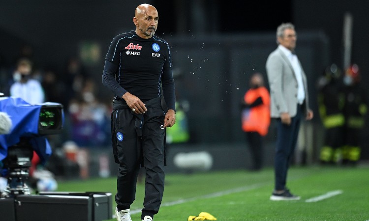 Luciano Spalletti pensieroso