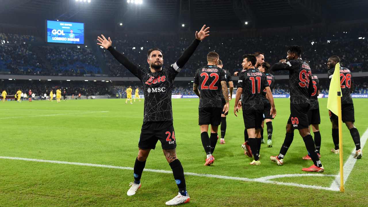 Lorenzo Insigne esultanza Napoli Bologna