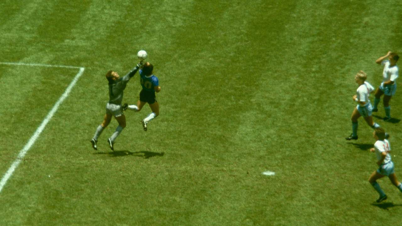 Maradona mano di Dio