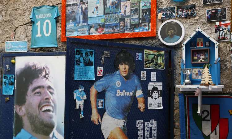 Omaggio Maradona