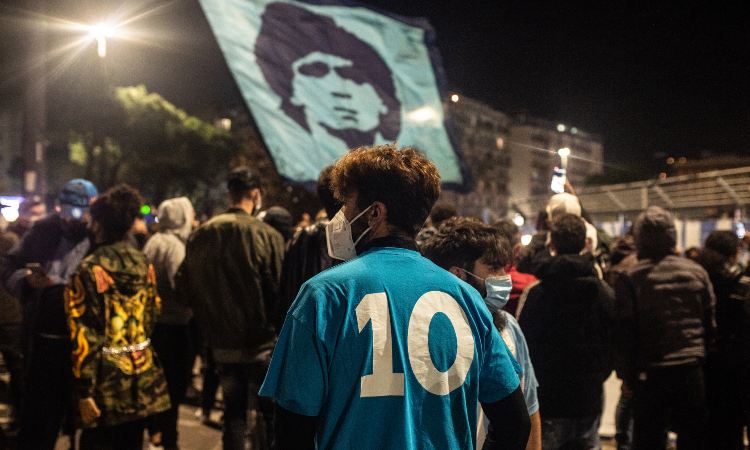 Tifosi per Maradona