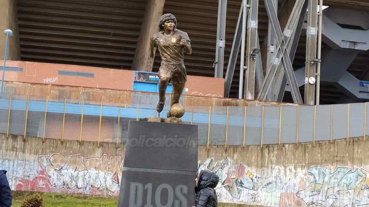 Statua Maradona