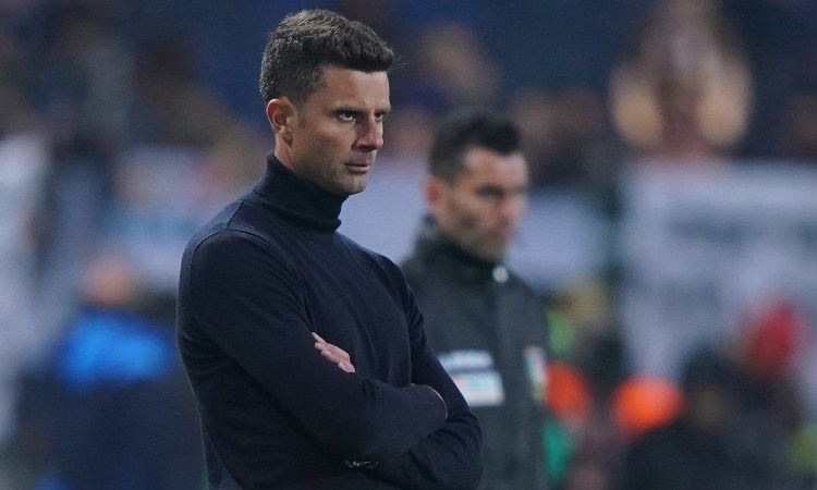 Thiago Motta, allenatore dello Spezia, in campo contro l'Atalanta