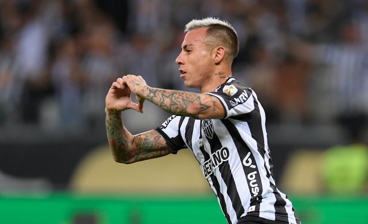 Edu Vargas con la maglia dell'Atletico Mineiro 