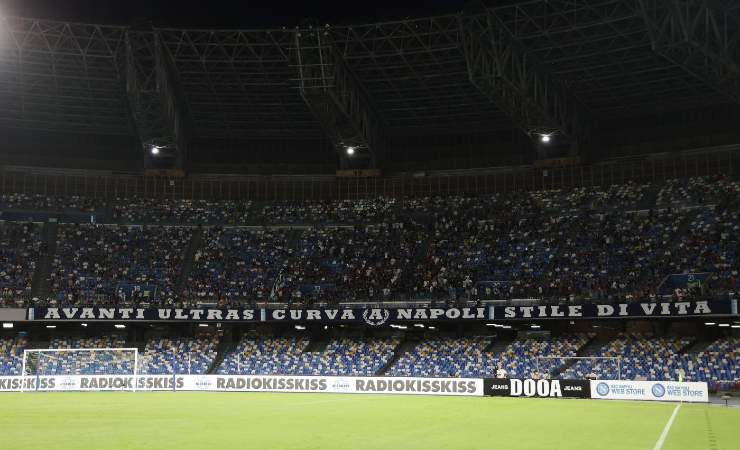 Tifosi del Napoli in curva 