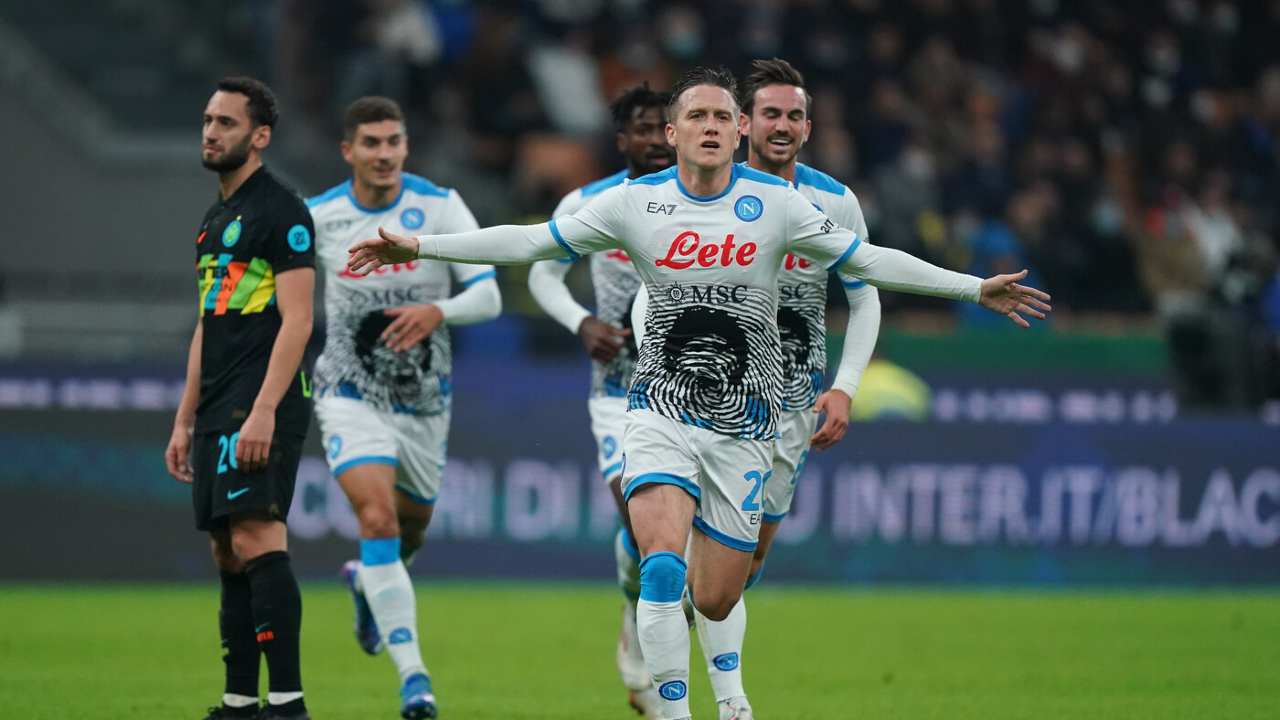 Zielinski in Inter-Napoli