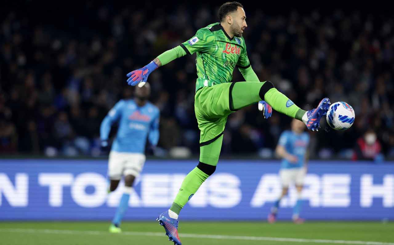 Ospina stoppa il pallone