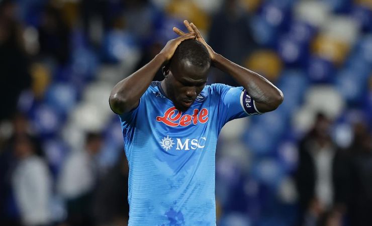 La disperazione di Koulibaly in Napoli-Roma 