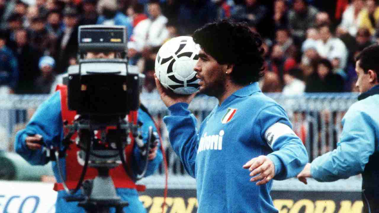 Maradona e la trattativa col Campione del Mondo