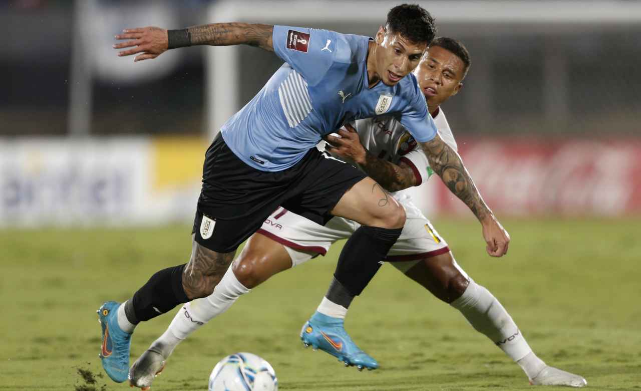 Mathias Olivera con l'Uruguay