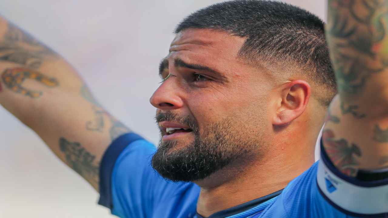 Lorenzo Insigne saluto