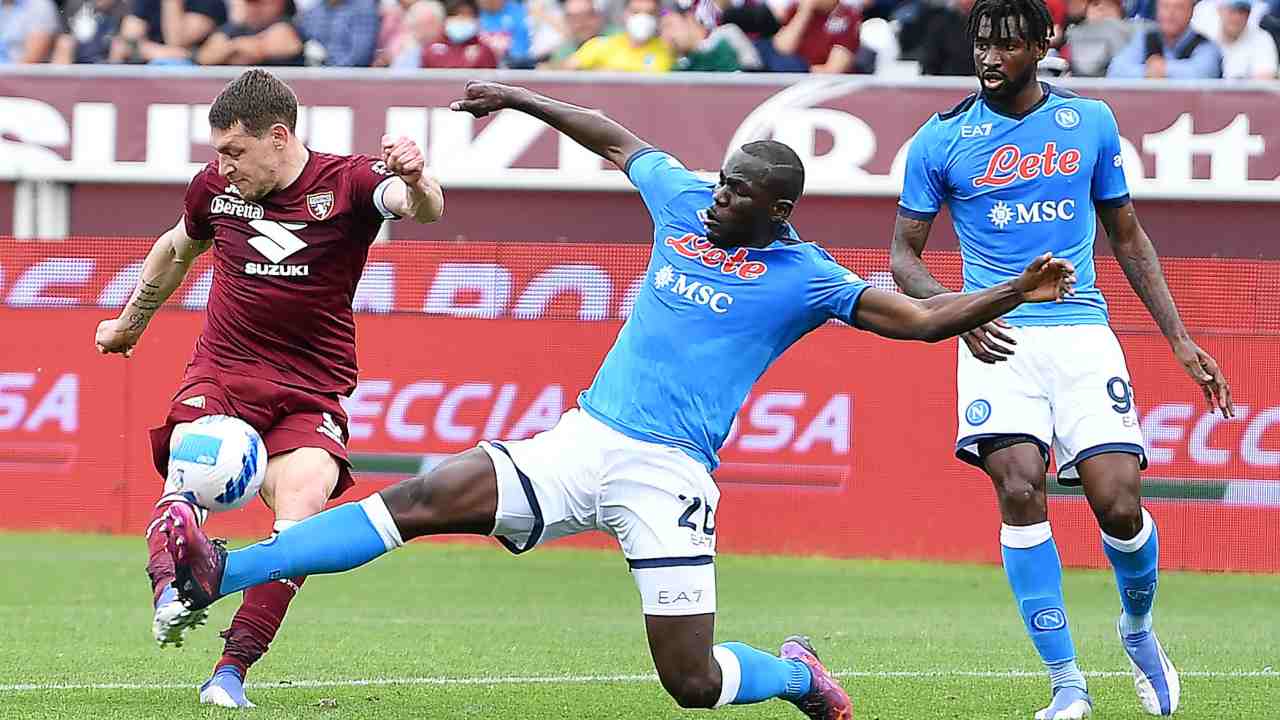 Kalidou Koulibaly in azione