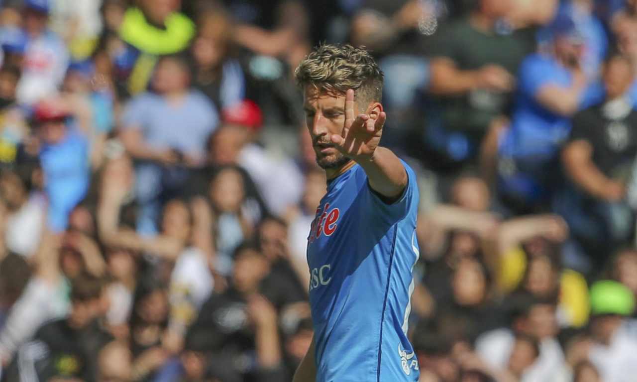 Mertens al Maradona 