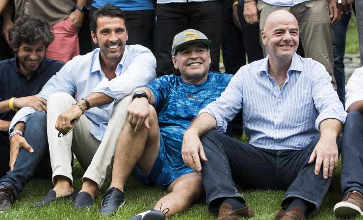 Buffon con Maradona
