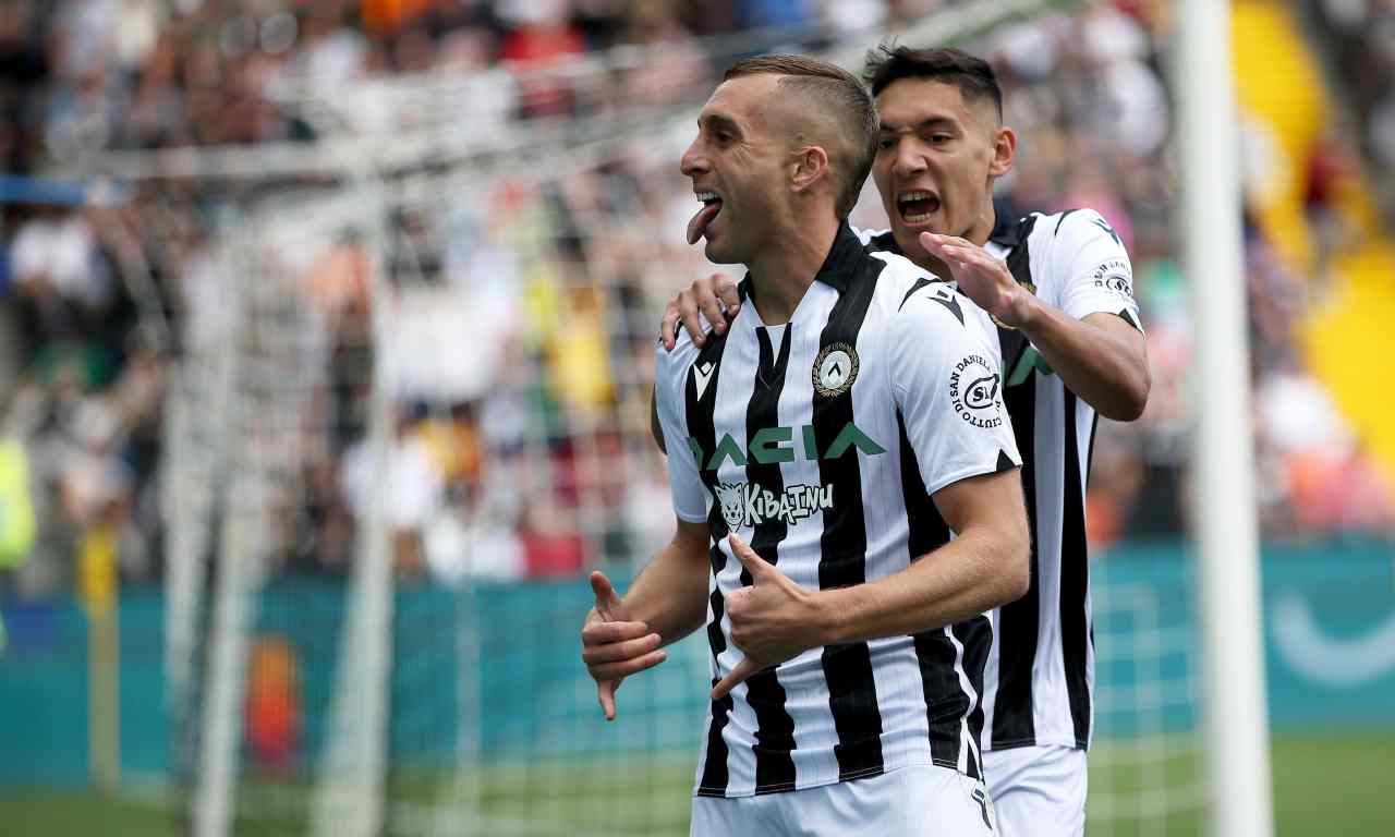 Deulofeu esulta con Molina 