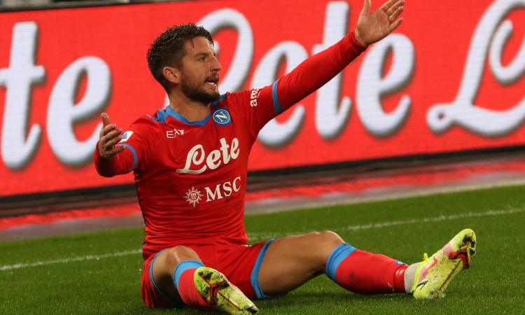 Dries Mertens braccia aperte